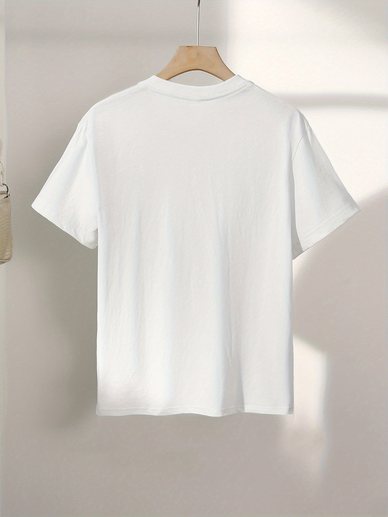 T-shirt décontracté femme motif bateau vintage style nautique aventure urbaine
