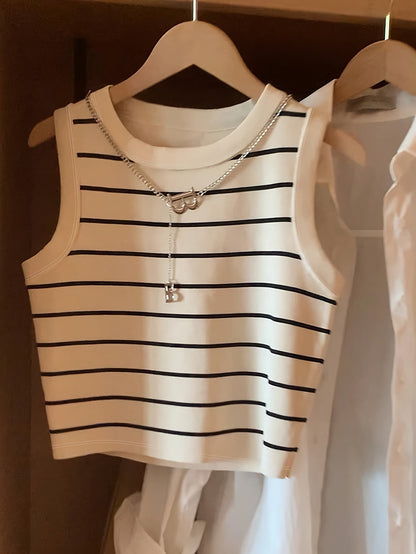 Canotta senza maniche a righe stile preppy da donna – Eleganza casual e chic moderna