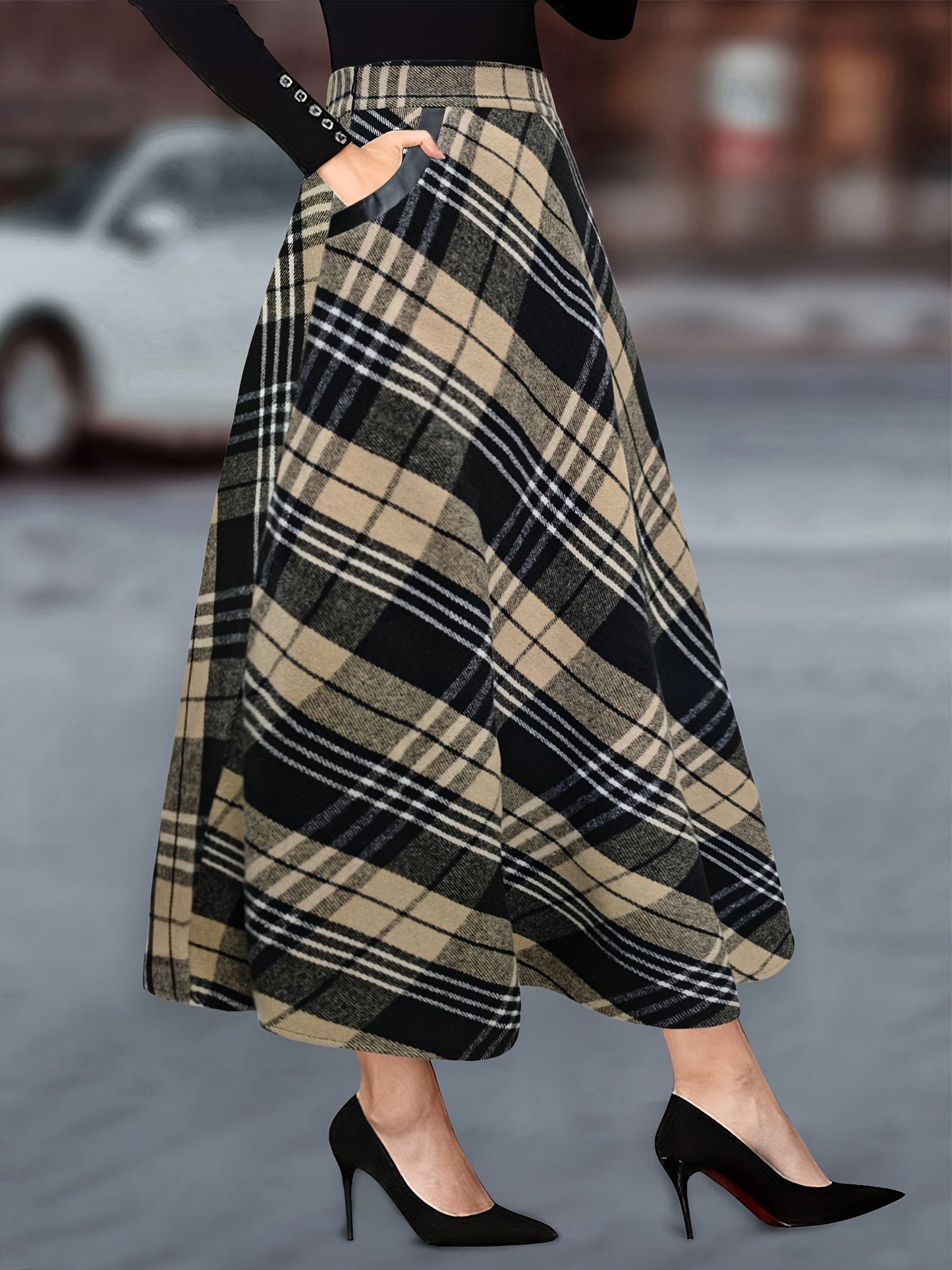 Jupe longue évasée à carreaux style écossais noir et blanc pour femme