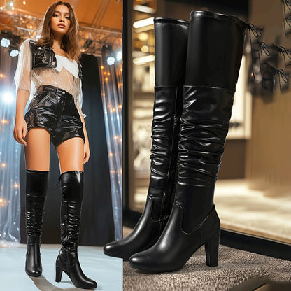 Bottes Noires Montantes Femme à Talon Carré et Effet Plissé