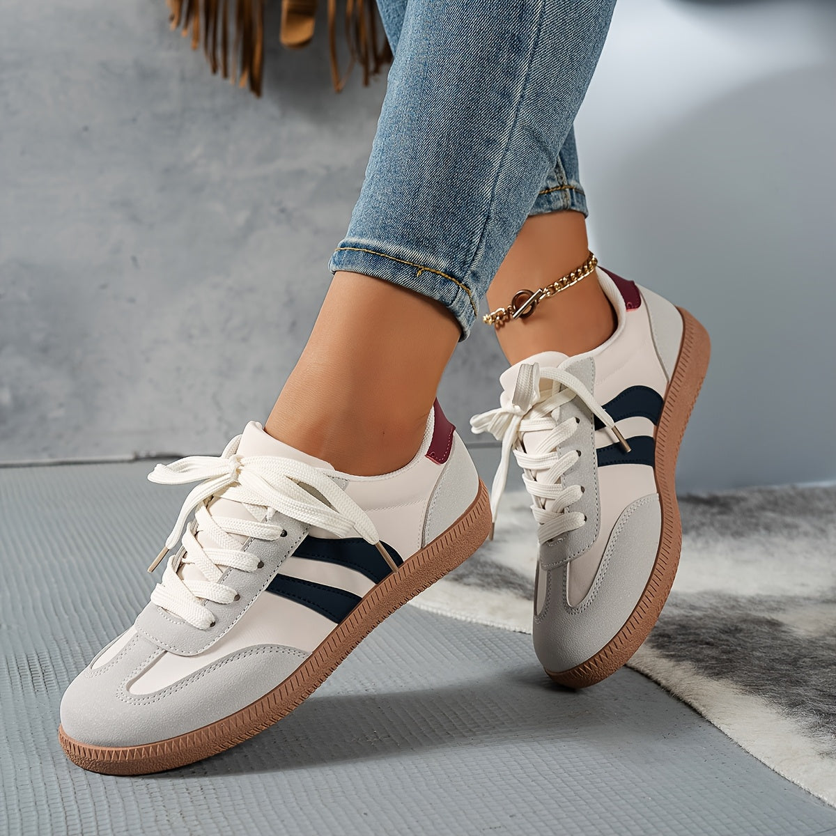 Sneakers casual da donna stile retrò urbano – Scarpe alla moda per tutti i giorni