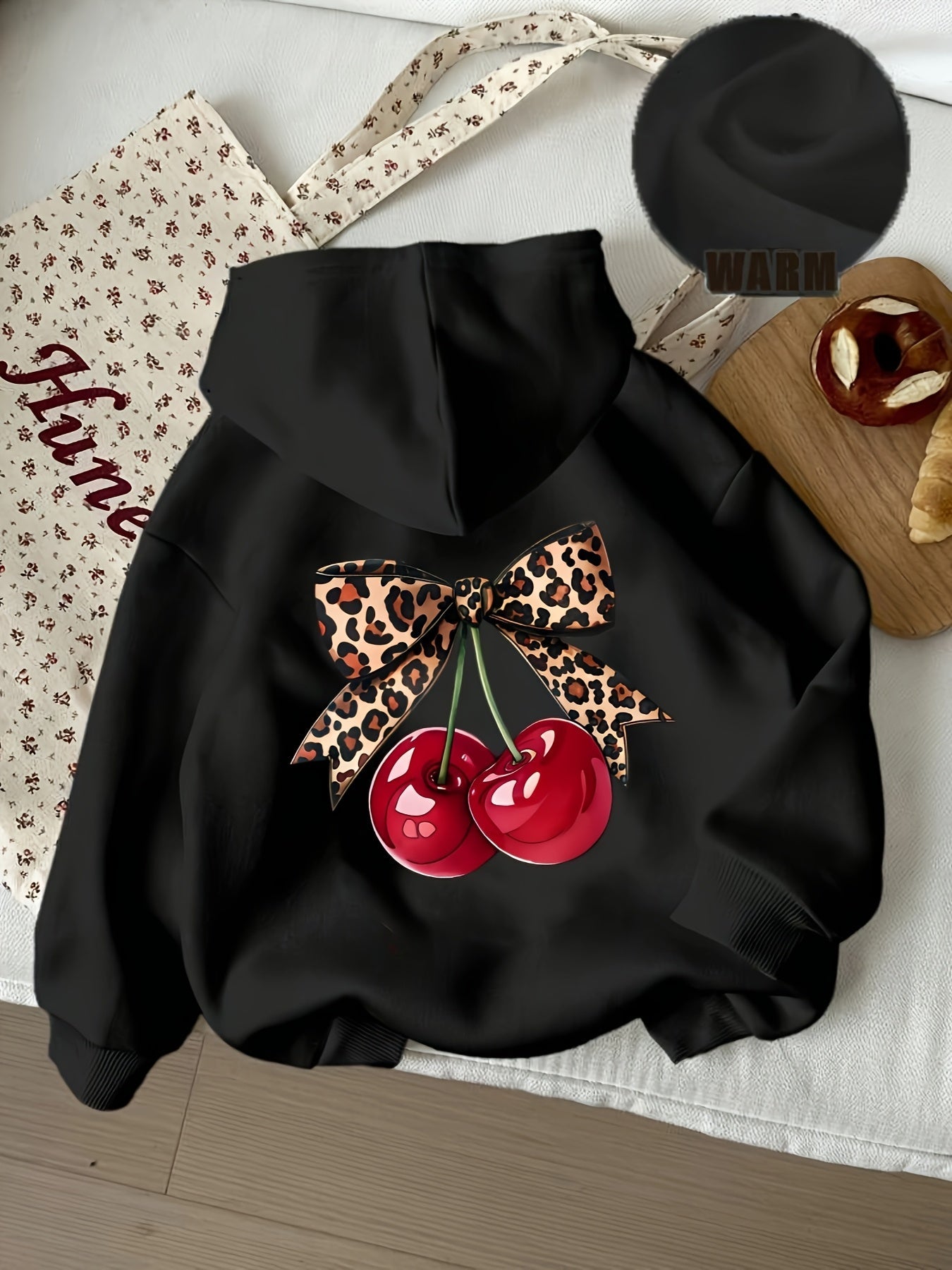 Sweat à capuche noir avec motif cerises et nœud léopard style décontracté