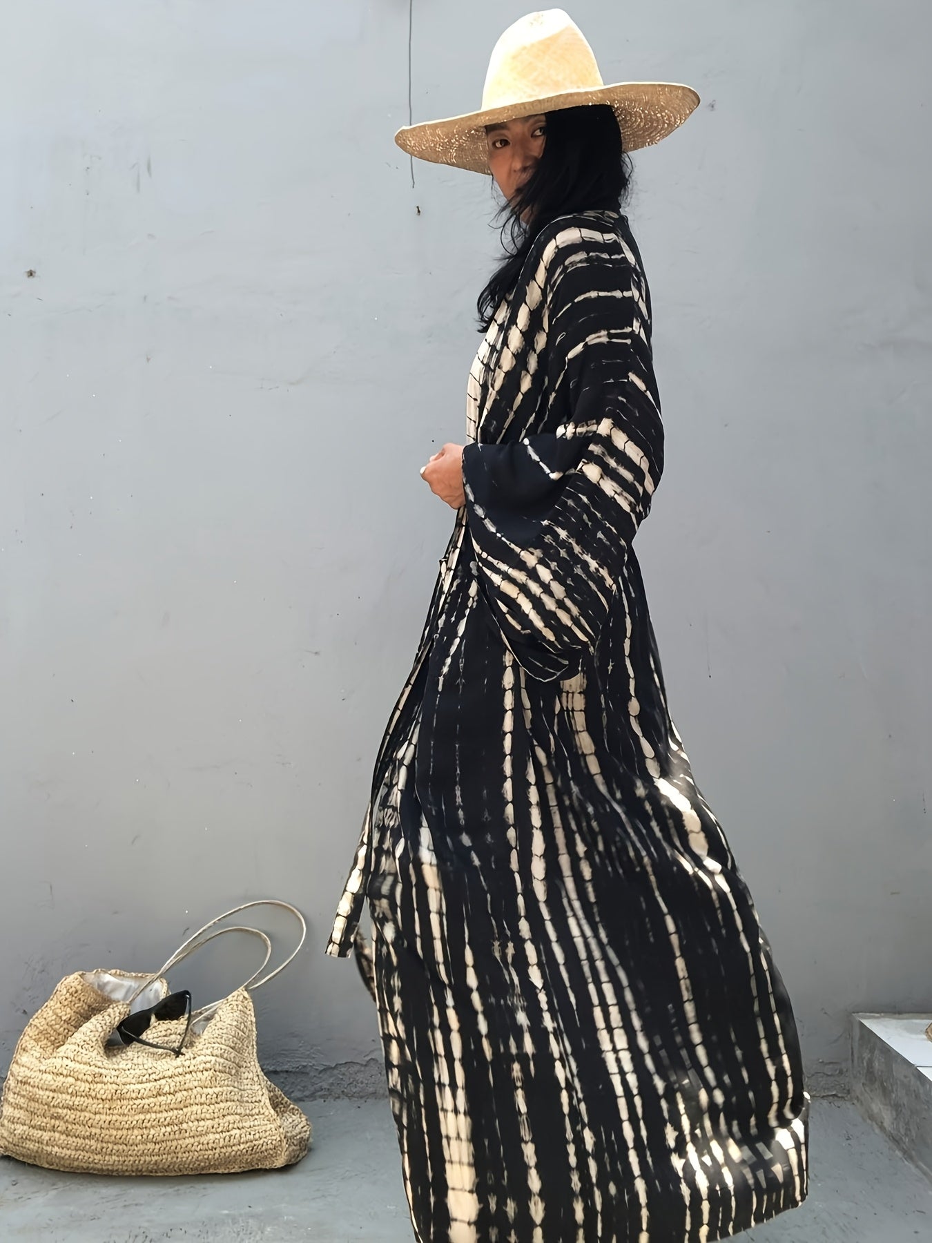 Langer Damen-Strandkimono im boho-chicen Stil für Urlaub und Pool