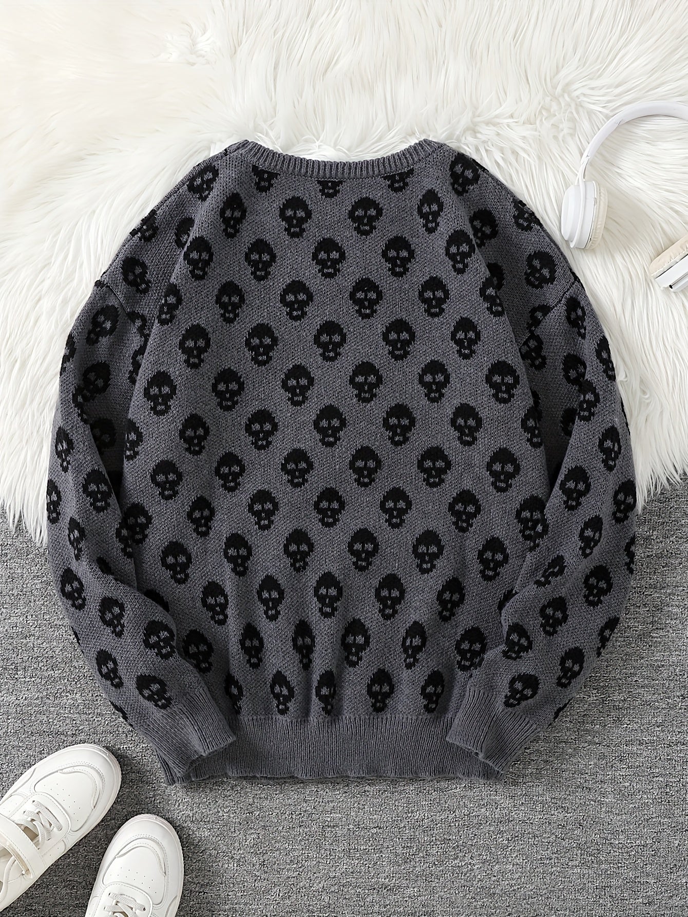 Pull col rond à motif têtes de mort en tricot doux