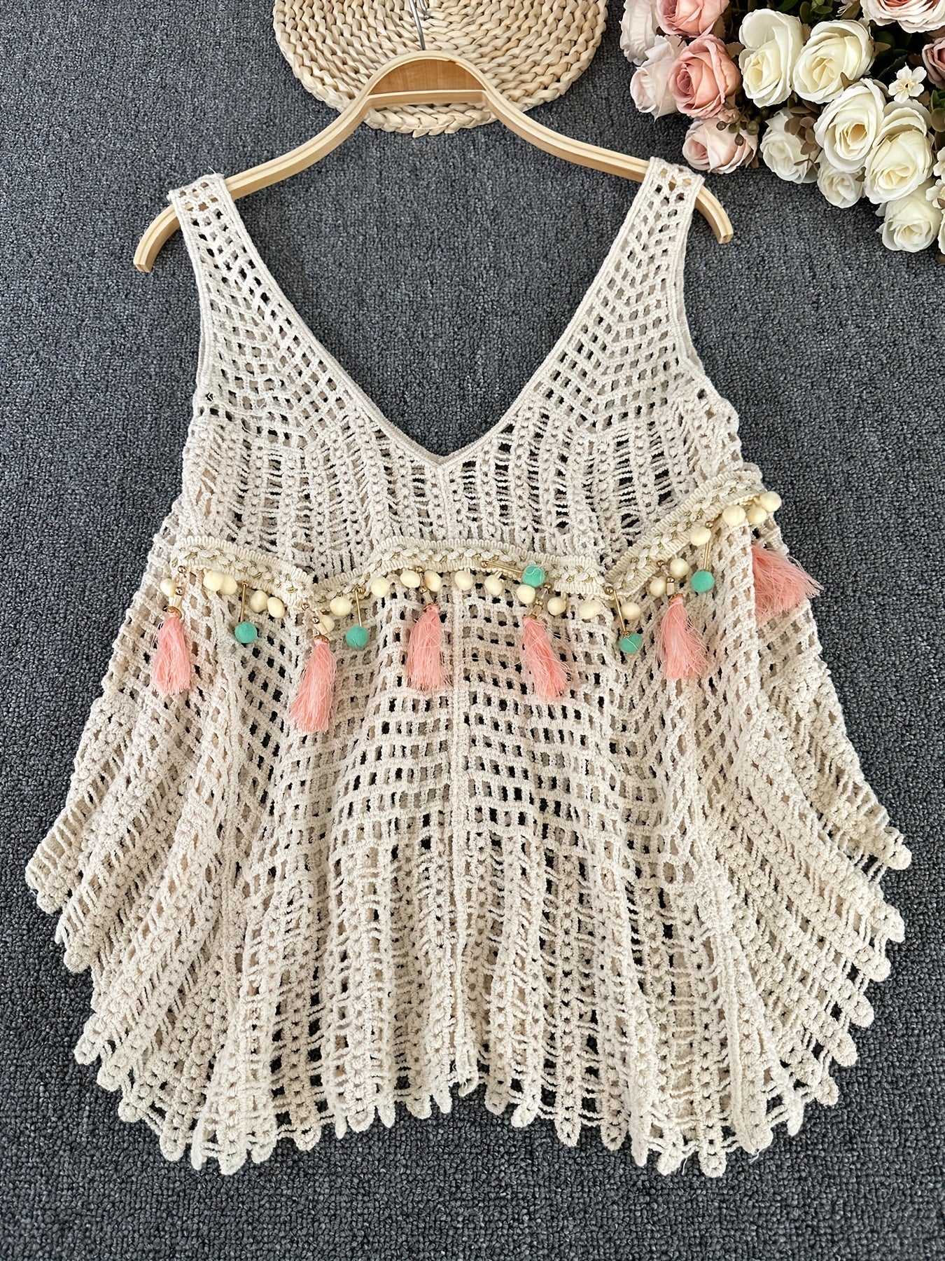 Top bohème femme à col V profond, style crochet ample, idéal été et plage