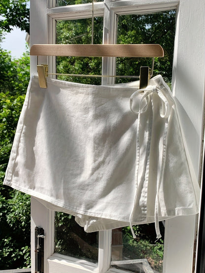 Women's beach wrap skirt-shorts elegant vacation style