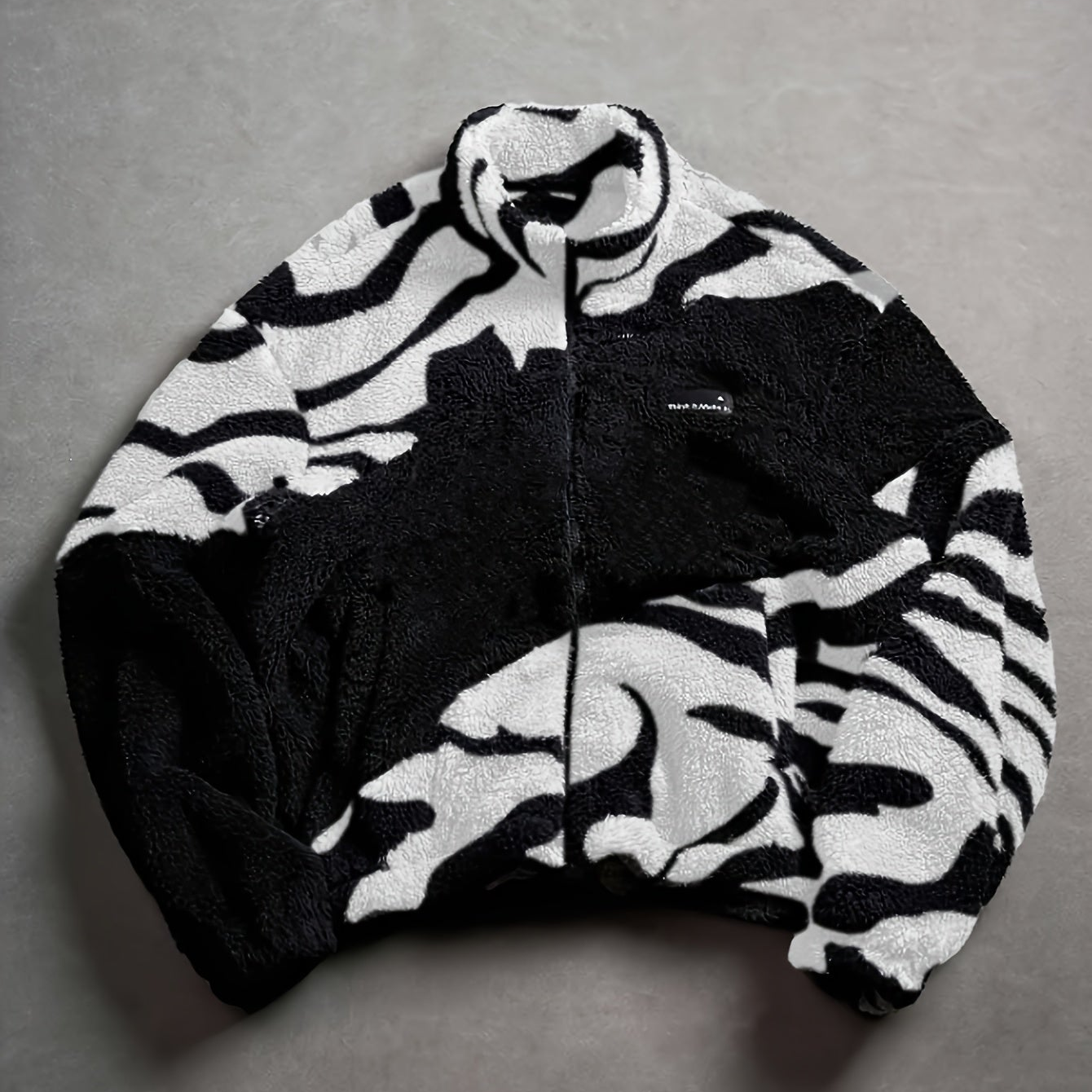Veste Polaire Zippée Motif Zèbre Bicolore Col Montant