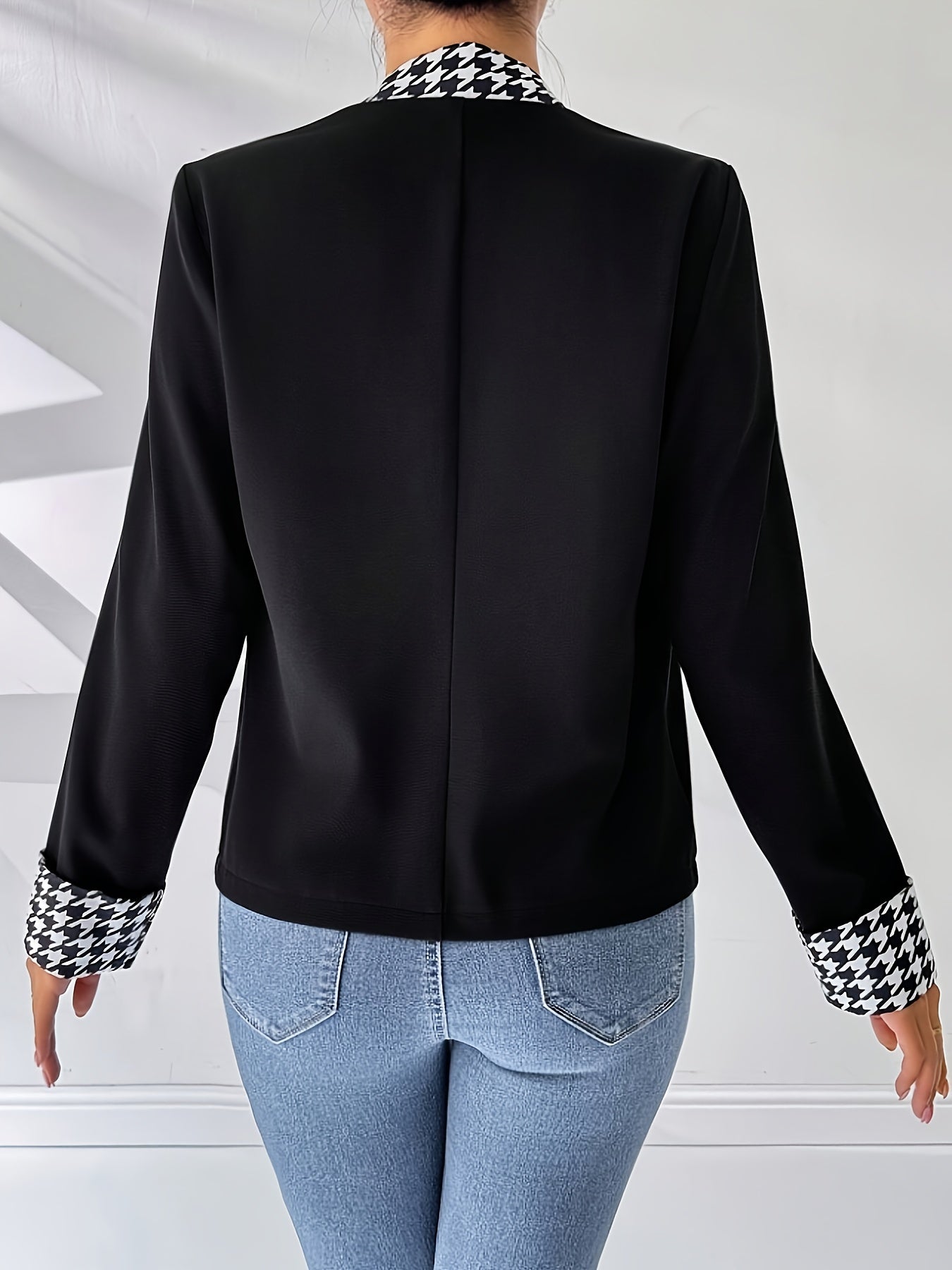 Elegante Damenblazerjacke mit geometrischem Muster für Büro und Ausgehen