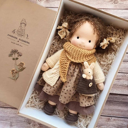 Dolly - Bambola Waldorf fatta a mano