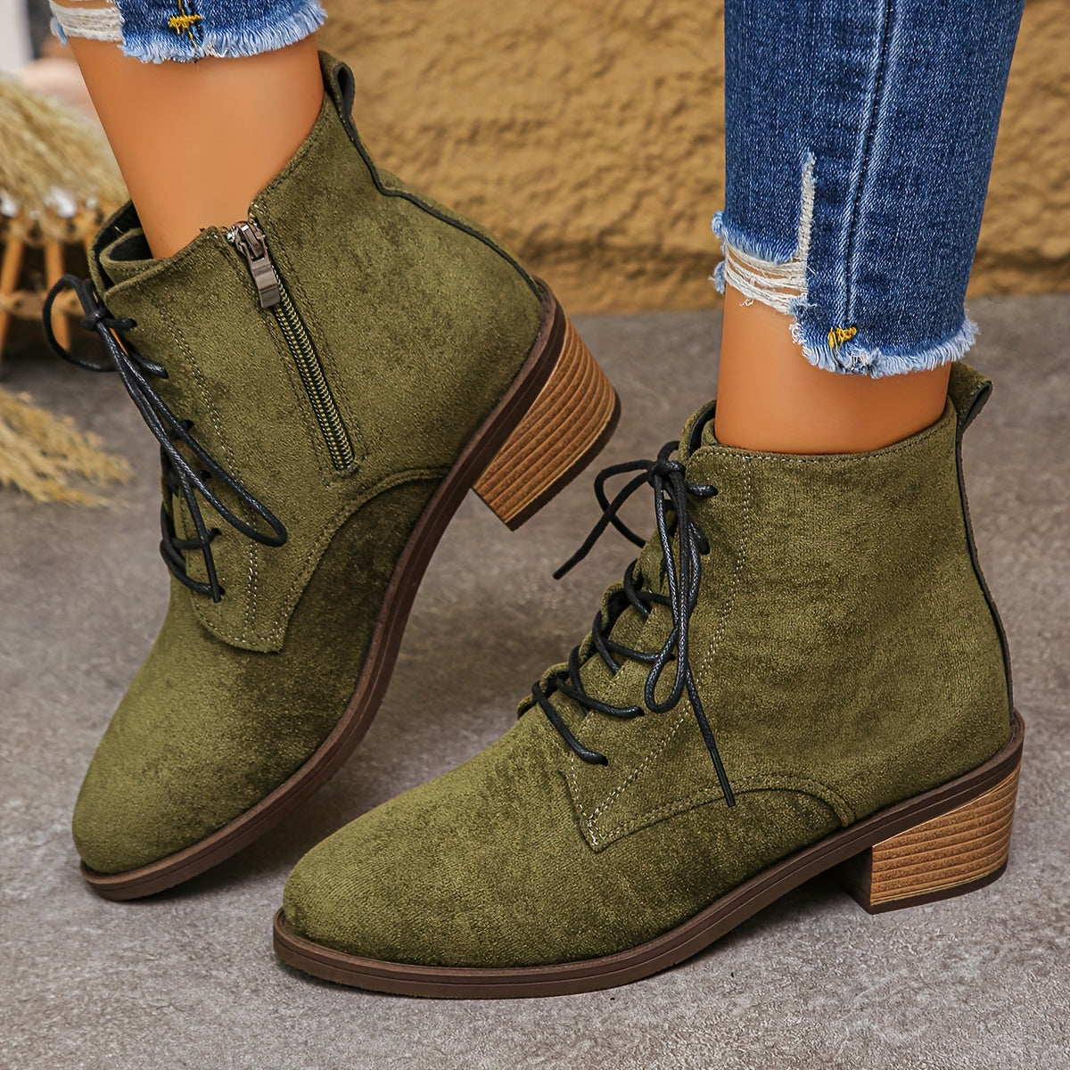 Bottes courtes à lacets pour femme – Plusieurs couleurs disponibles