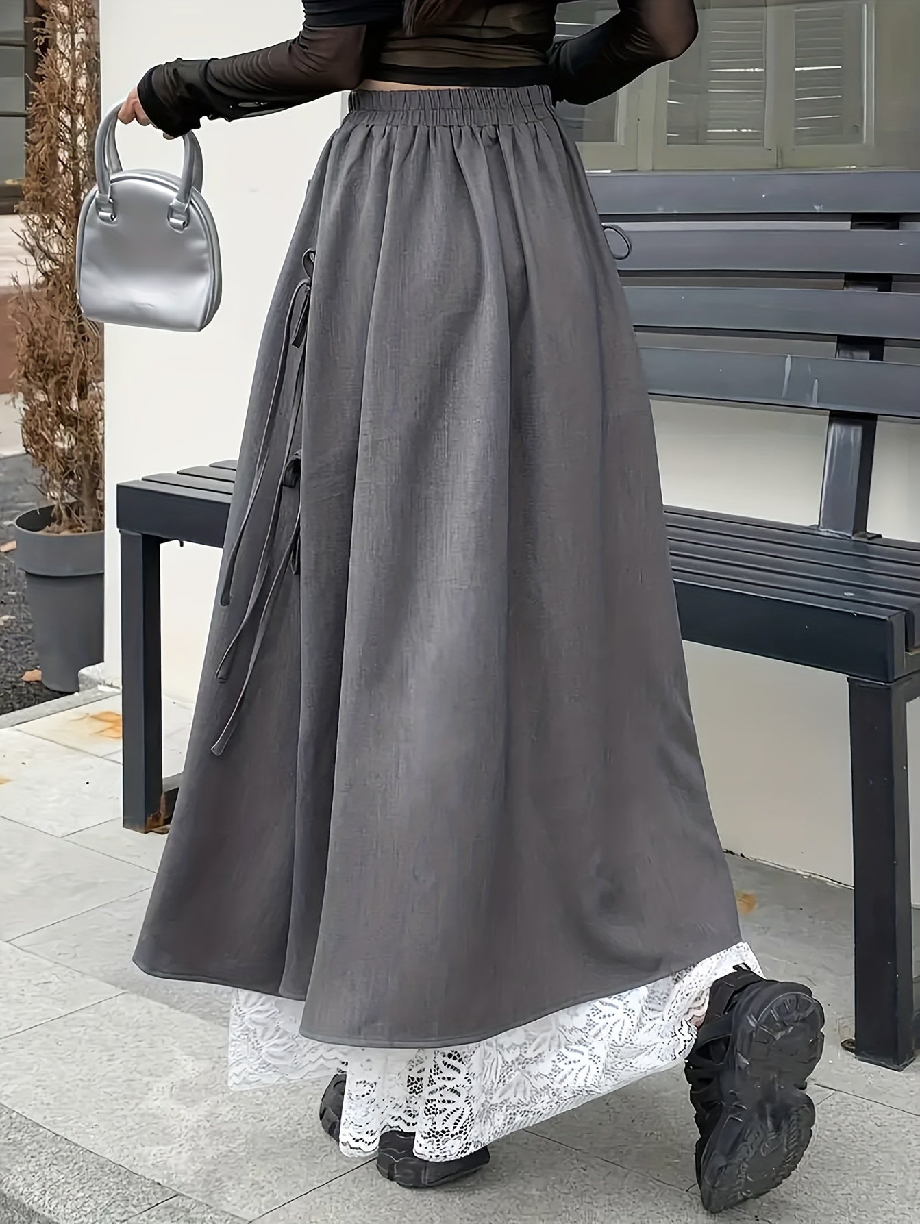 Jupe longue asymétrique femme gris foncé avec dentelle et liens à nouer