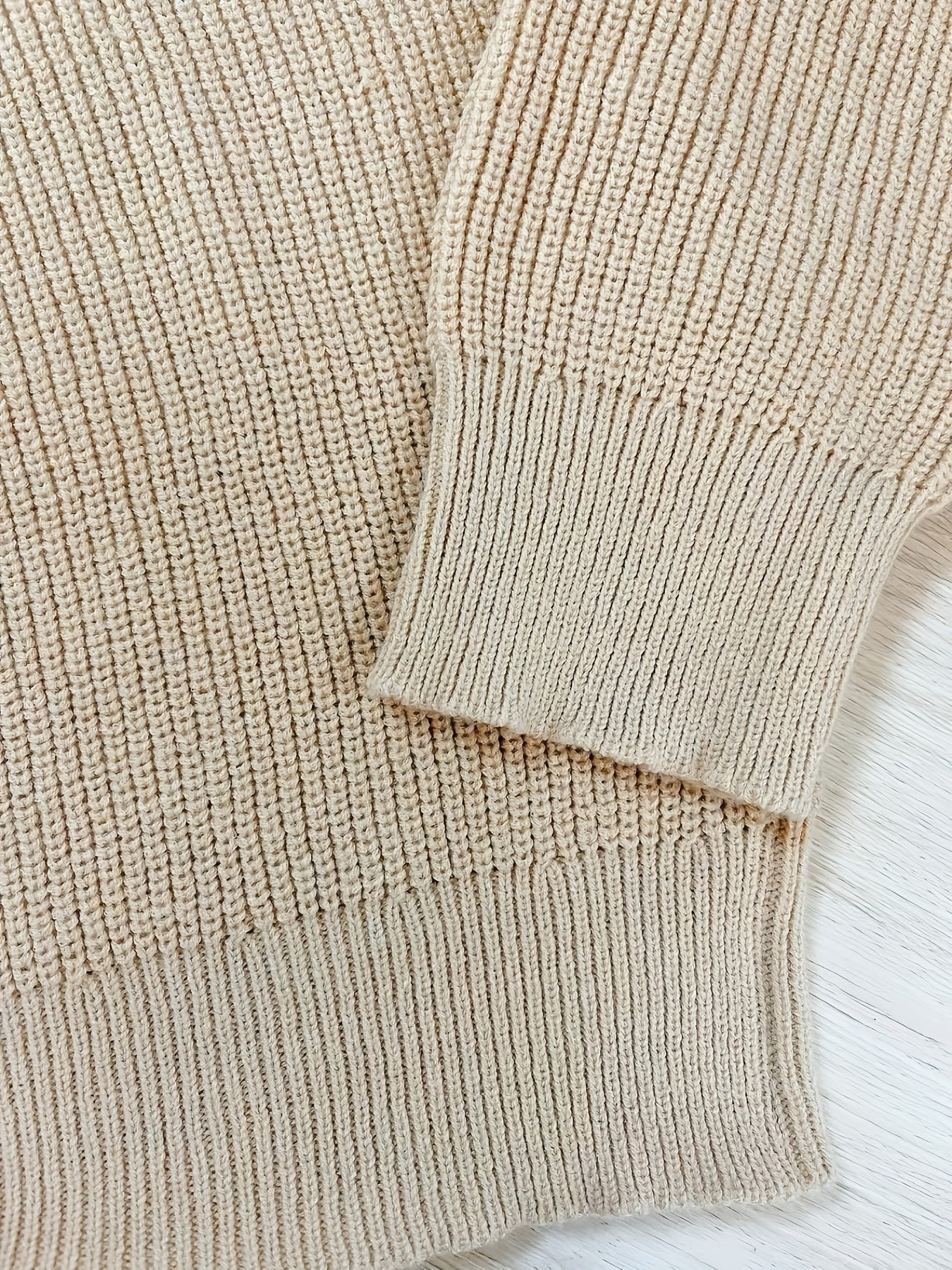 Męski sweter casual z zamkiem i nowoczesnym kołnierzem na jesień/zimę