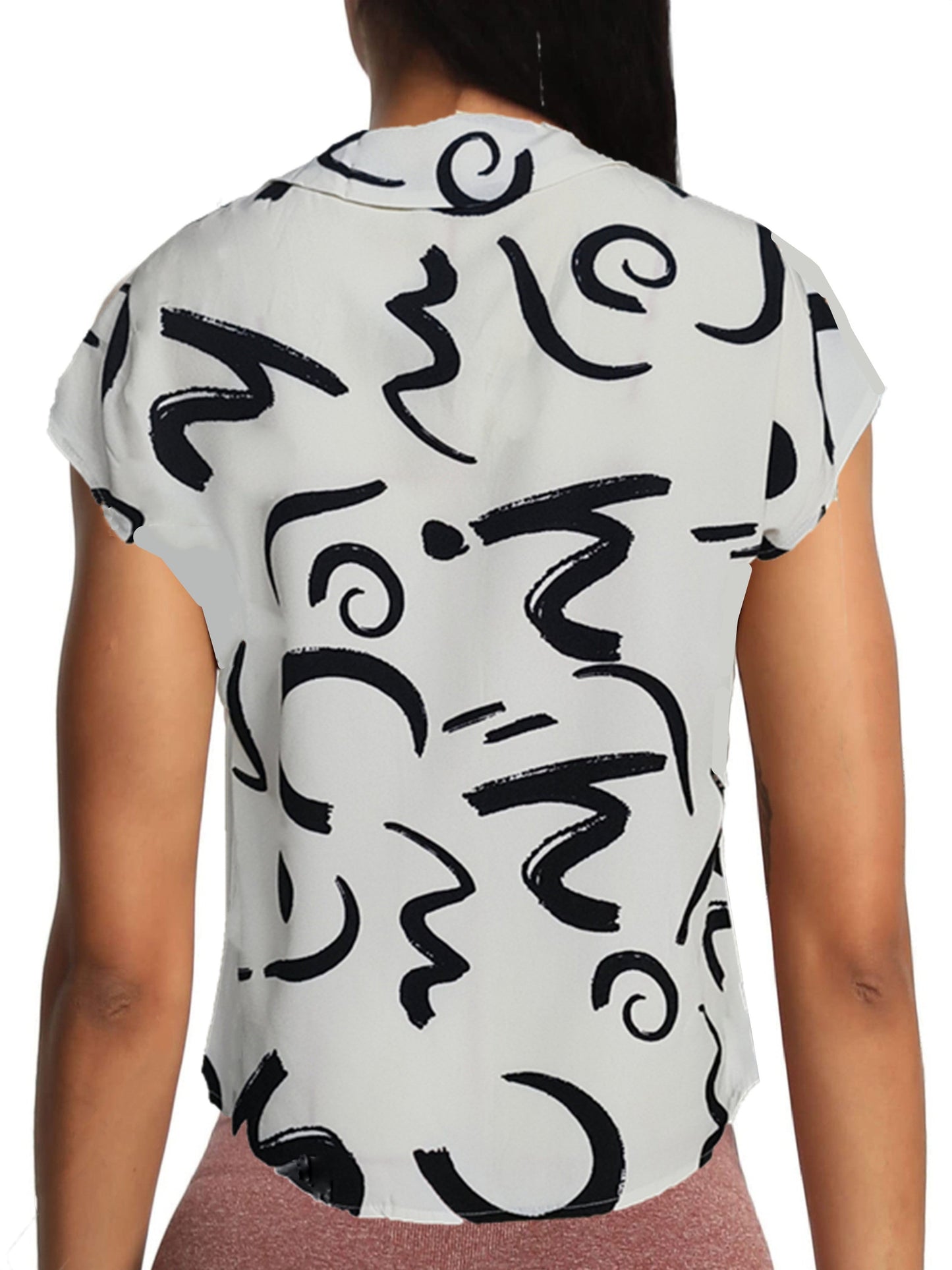 Elegante damesblouse met grafisch patroon, moderne stijl voor kantoor en uitgaan