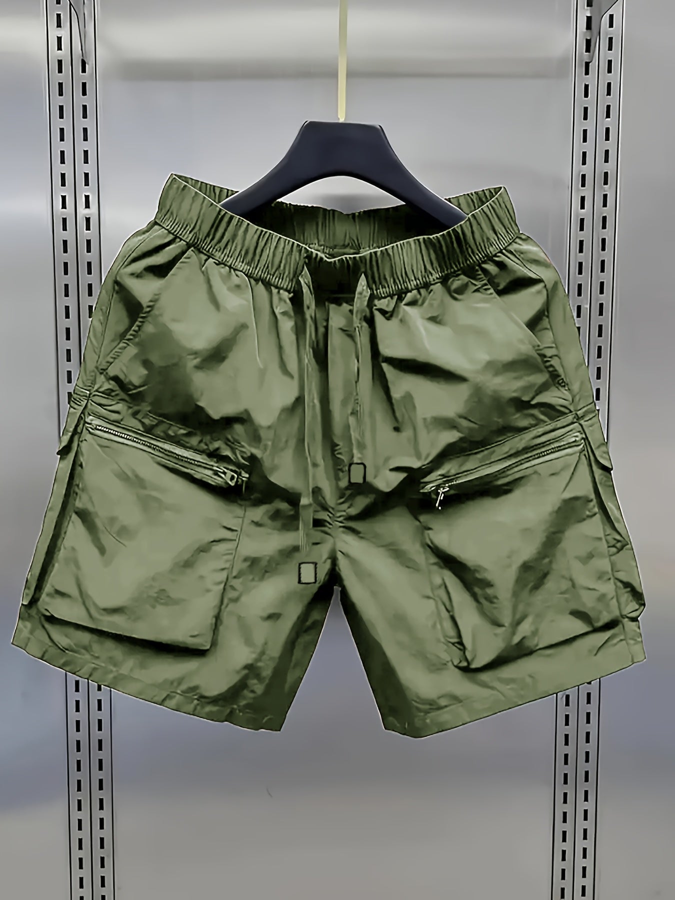 Short cargo décontracté pour homme avec poches zippées style urbain