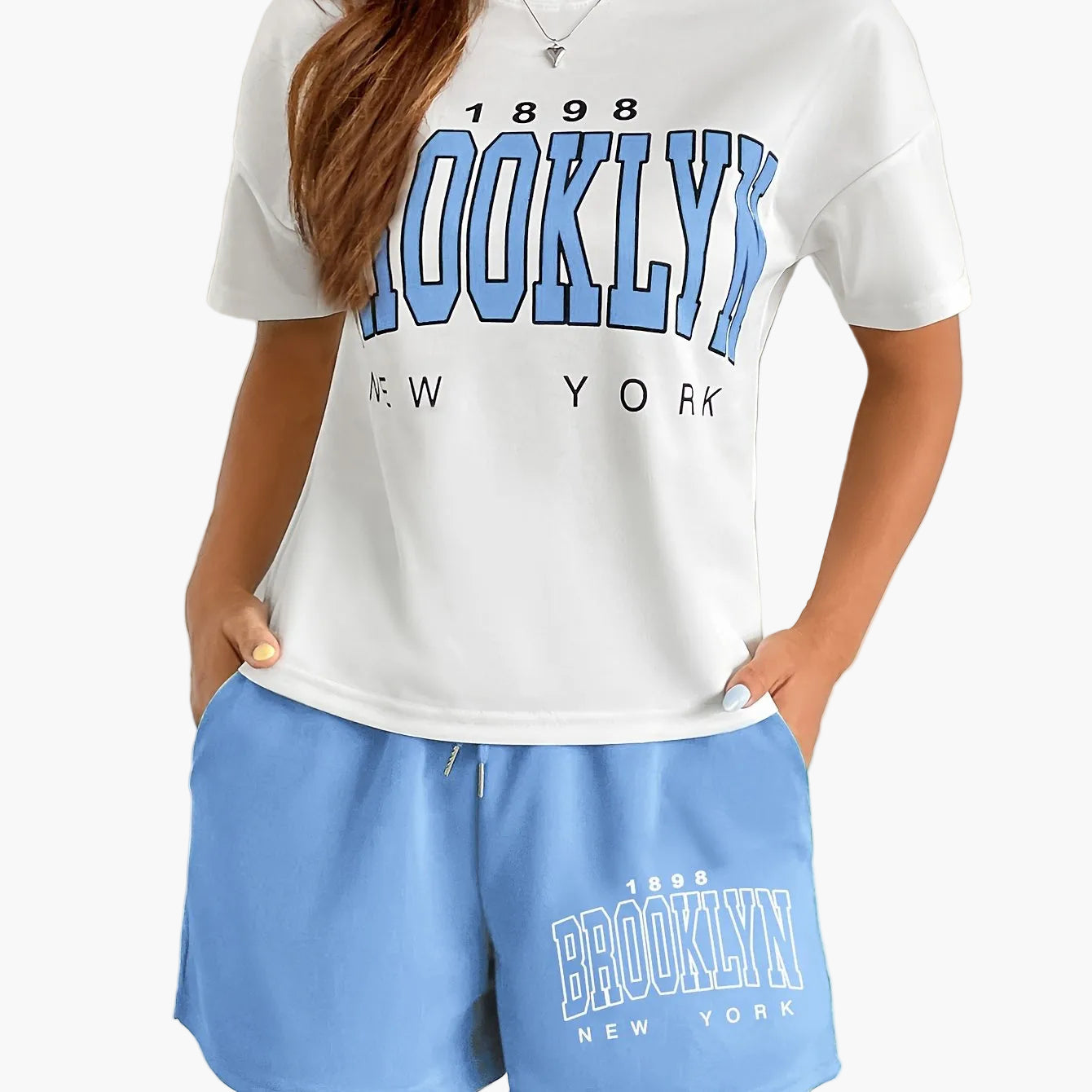 Conjunto casual para mujer estilo universitario con camiseta y pantalones cortos estampados Brooklyn Nueva York