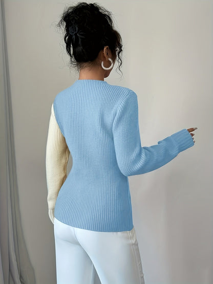 Pull femme bicolore côtelé à motif cœur, col montant, manches longues