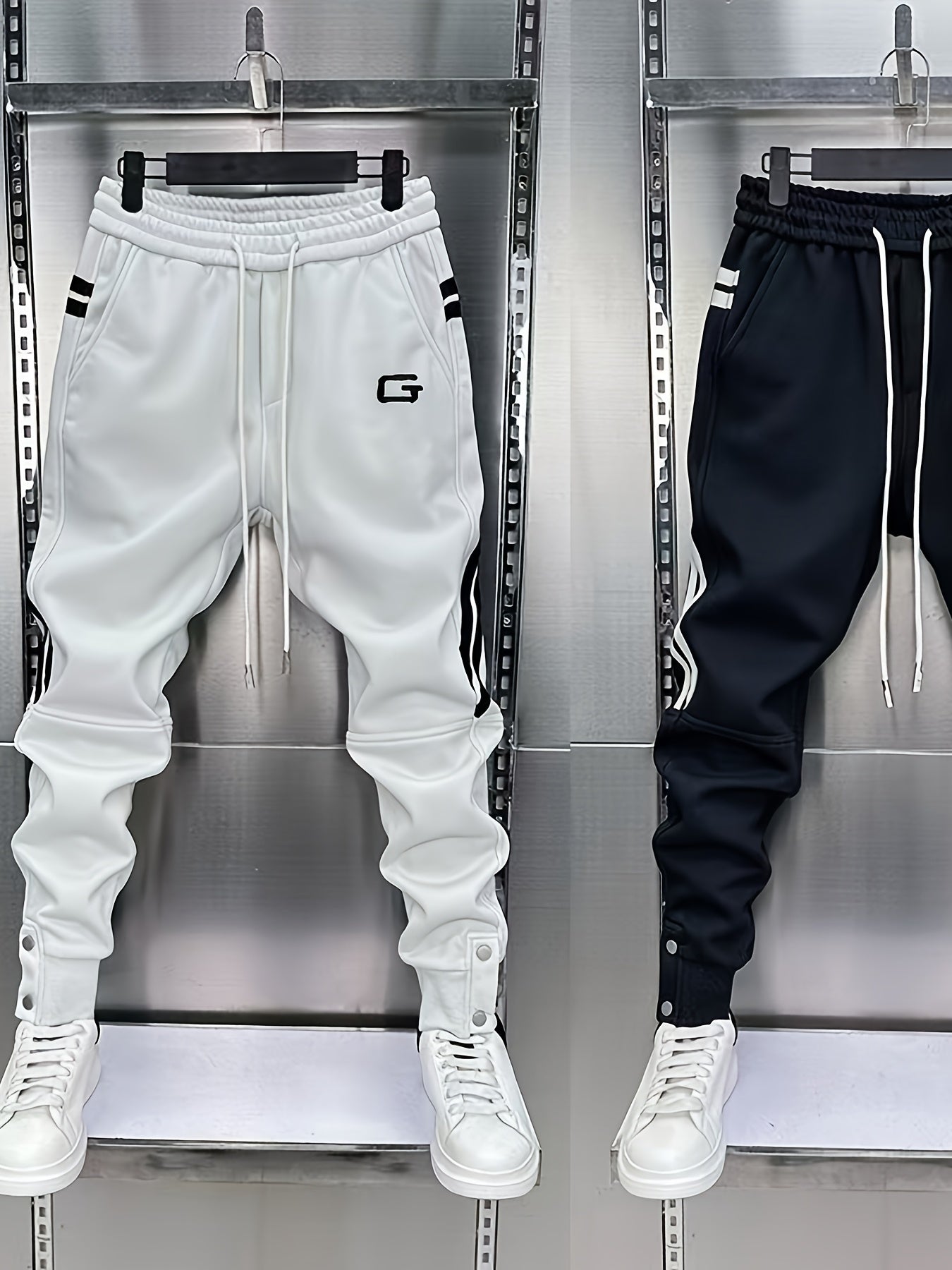 Pantalon de jogging homme avec cordon de serrage, rayures latérales et boutons pression, coupe fuselée