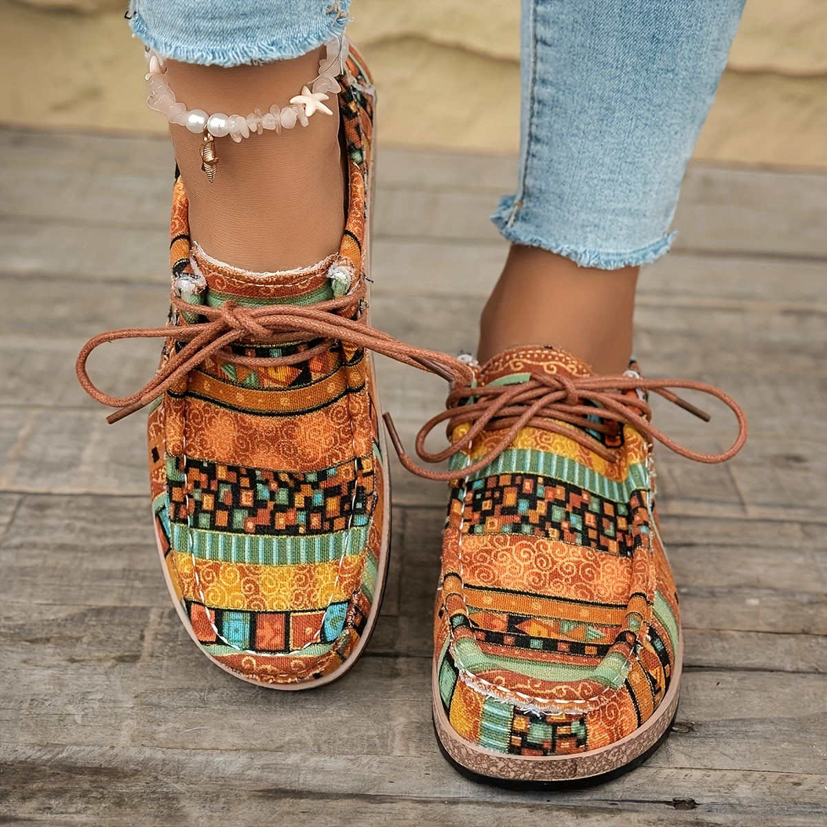 Wygodne damskie buty vintage w stylu mokasynów z etnicznymi wzorami