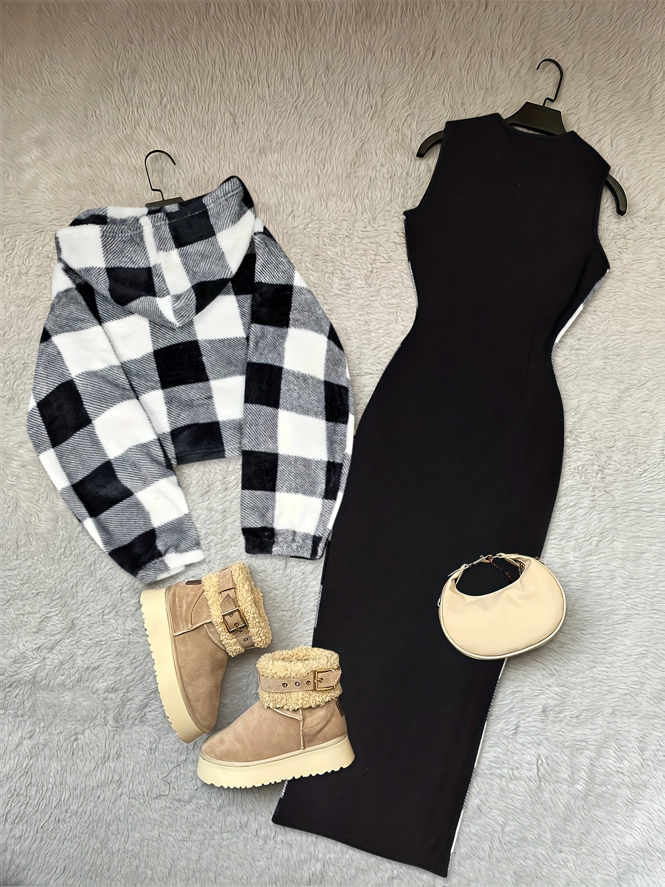 Ensemble robe longue et sweat crop à carreaux noir et blanc Femme