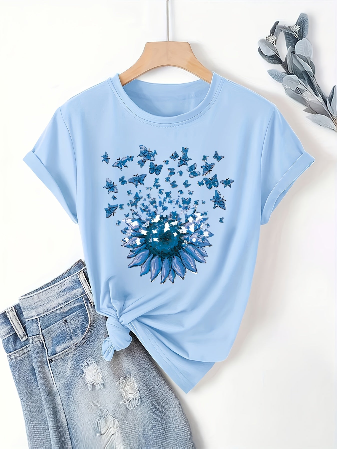 T-shirt femme style casual motif tournesol et papillons, imprimé tendance pour le printemps-été