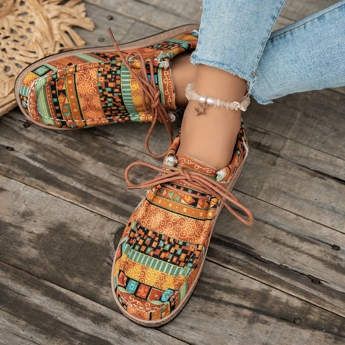 Wygodne damskie buty vintage w stylu mokasynów z etnicznymi wzorami