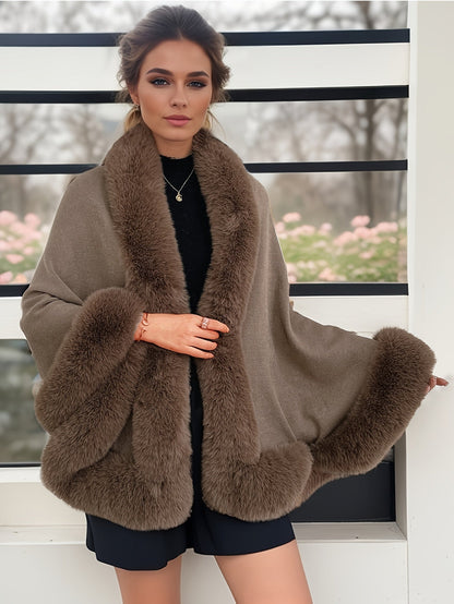 Cape poncho femme ample avec col et bordures en fausse fourrure pour hiver élégant