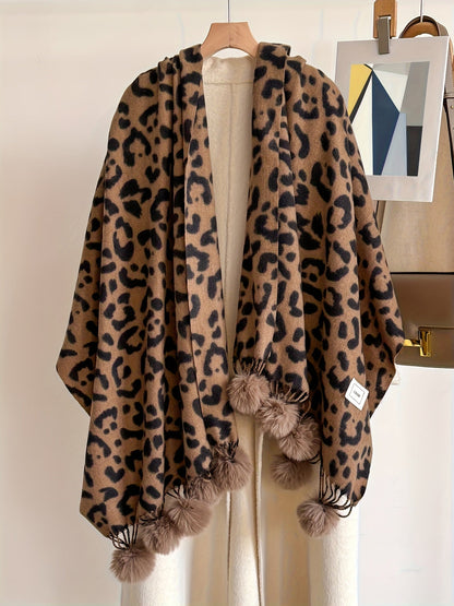 Écharpe large motif animalier avec pompons pour femme
