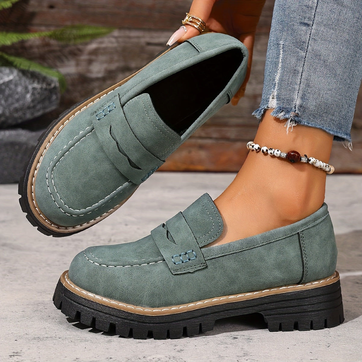 Afslappede damesko i penny loafer-stil med tyk sål