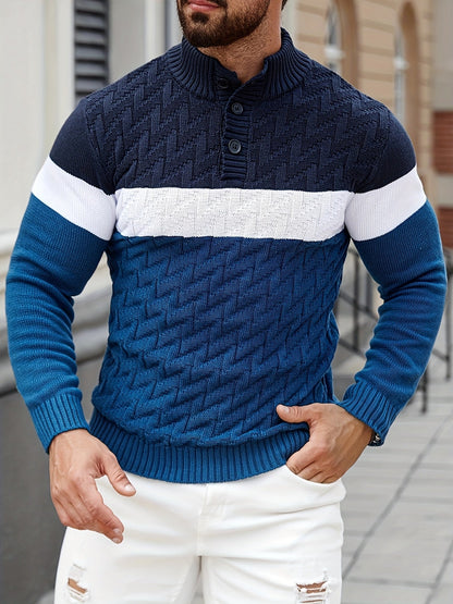 Pull homme tricoté à col montant boutonné rayé