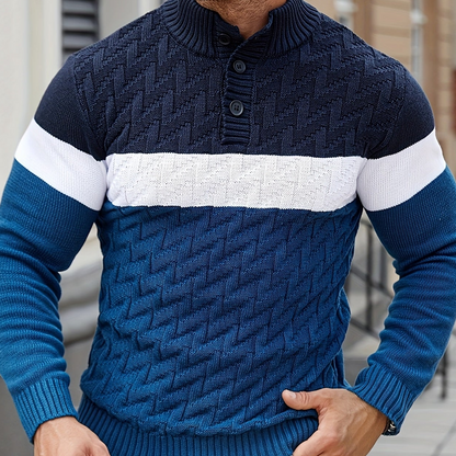 Pull homme tricoté à col montant boutonné rayé