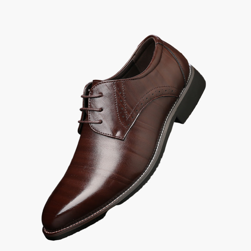 Men's lace-up dress shoes brogue style for formal occasions and business