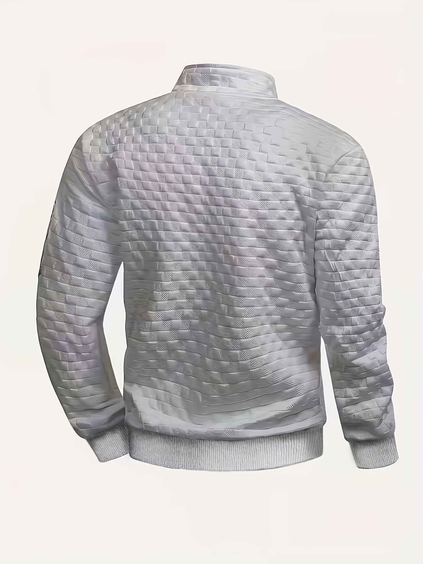 Pull homme matelassé motif géométrique avec col montant zippé et patch manche