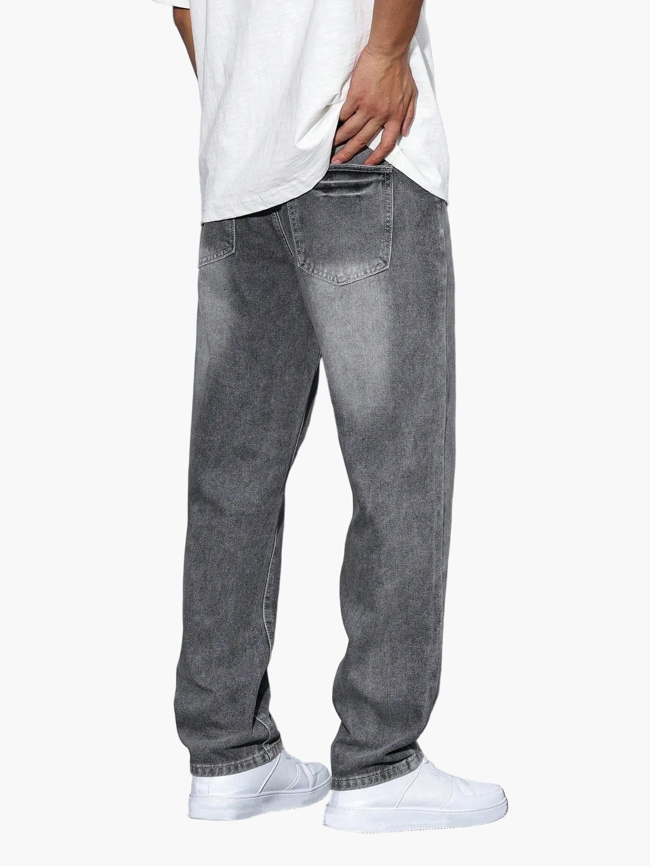 Męskie jeansy casual o luźnym kroju – styl casual i miejski