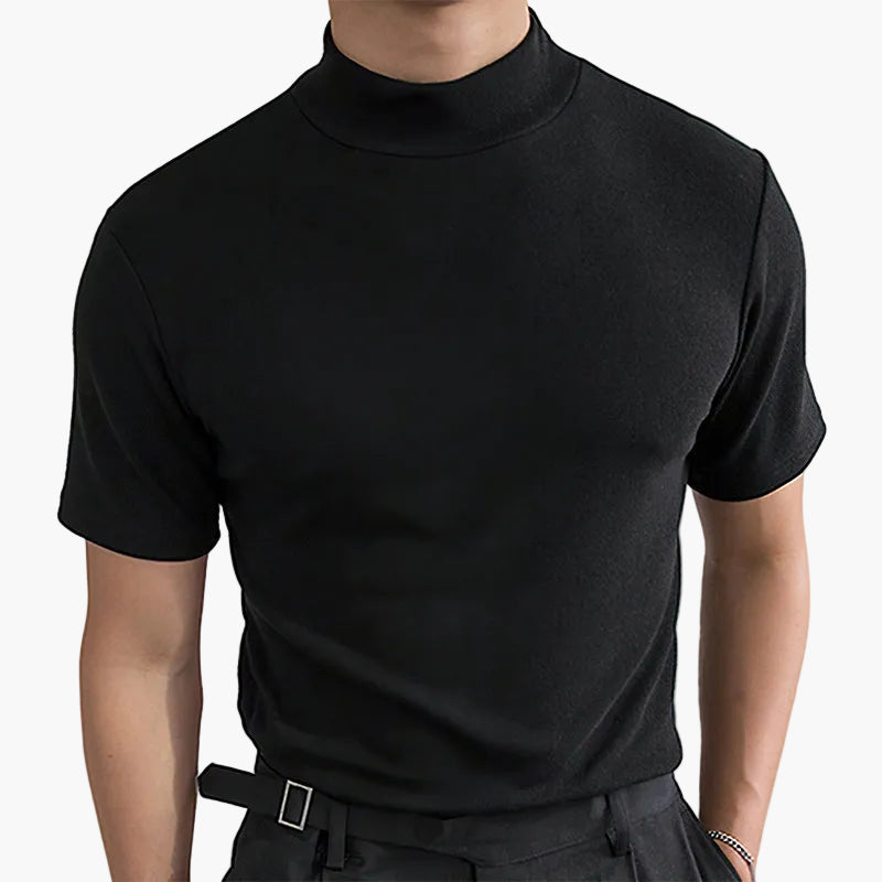 Trendy T-shirt med høj krave til mænd – moderne og tætsiddende stil, ideel til urban eller elegant look