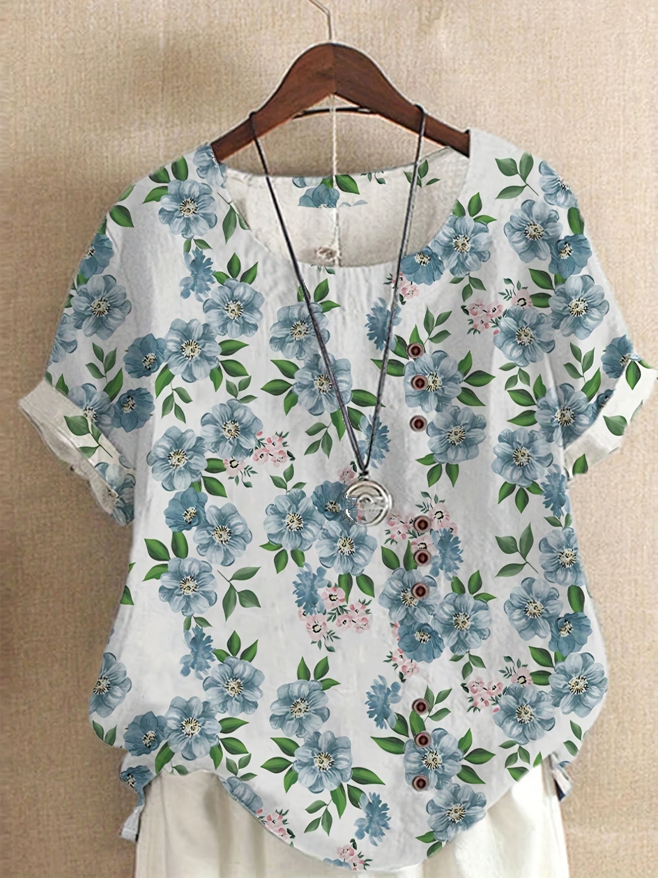 Blouse femme style vintage à fleurs imprimées avec boutons – Élégance décontractée pour l'été