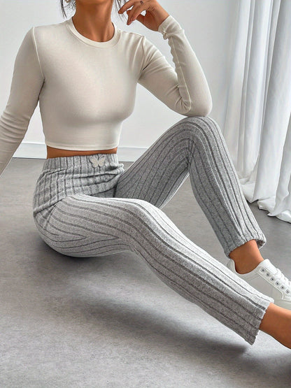 Legging côtelé gris clair taille haute avec détail papillon