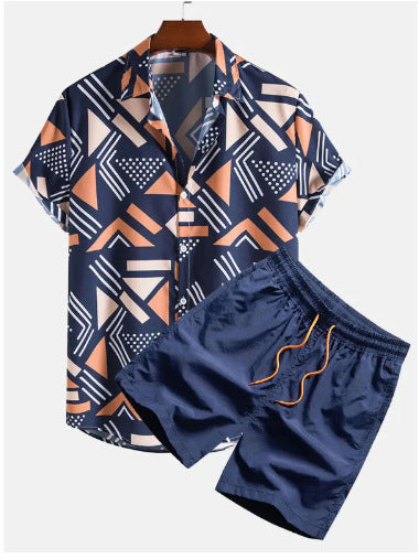 Afslappet herresæt med grafisk stil, kortærmet skjorte og shorts til sommer