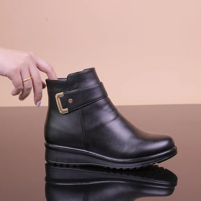 Bottines Femme doublées Chaudes Marron avec Sangle et Boucle Dorée
