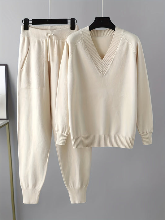 Ensemble pull col V et pantalon jogger, tricot doux, beige clair