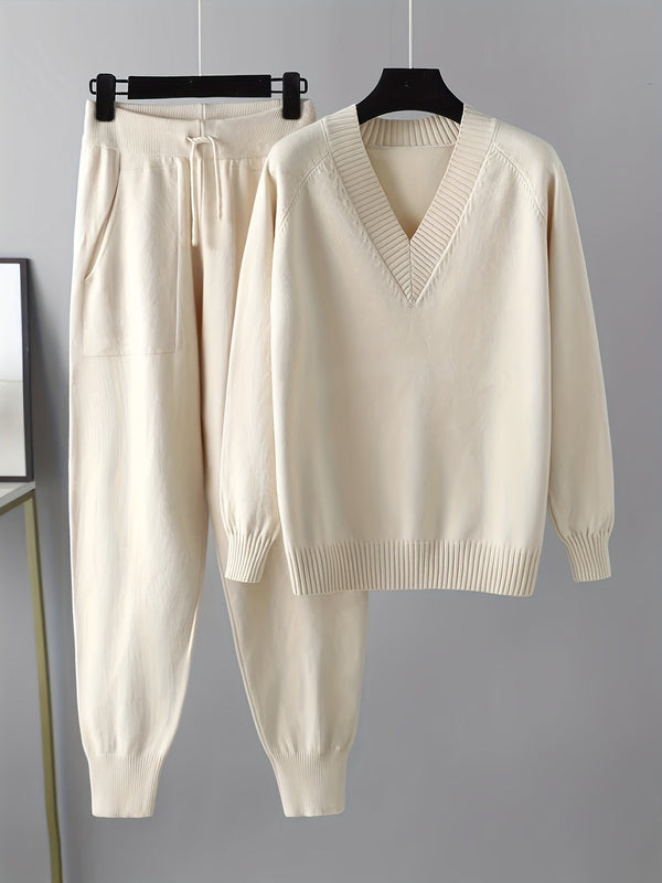 Ensemble pull col V et pantalon jogger, tricot doux, beige clair