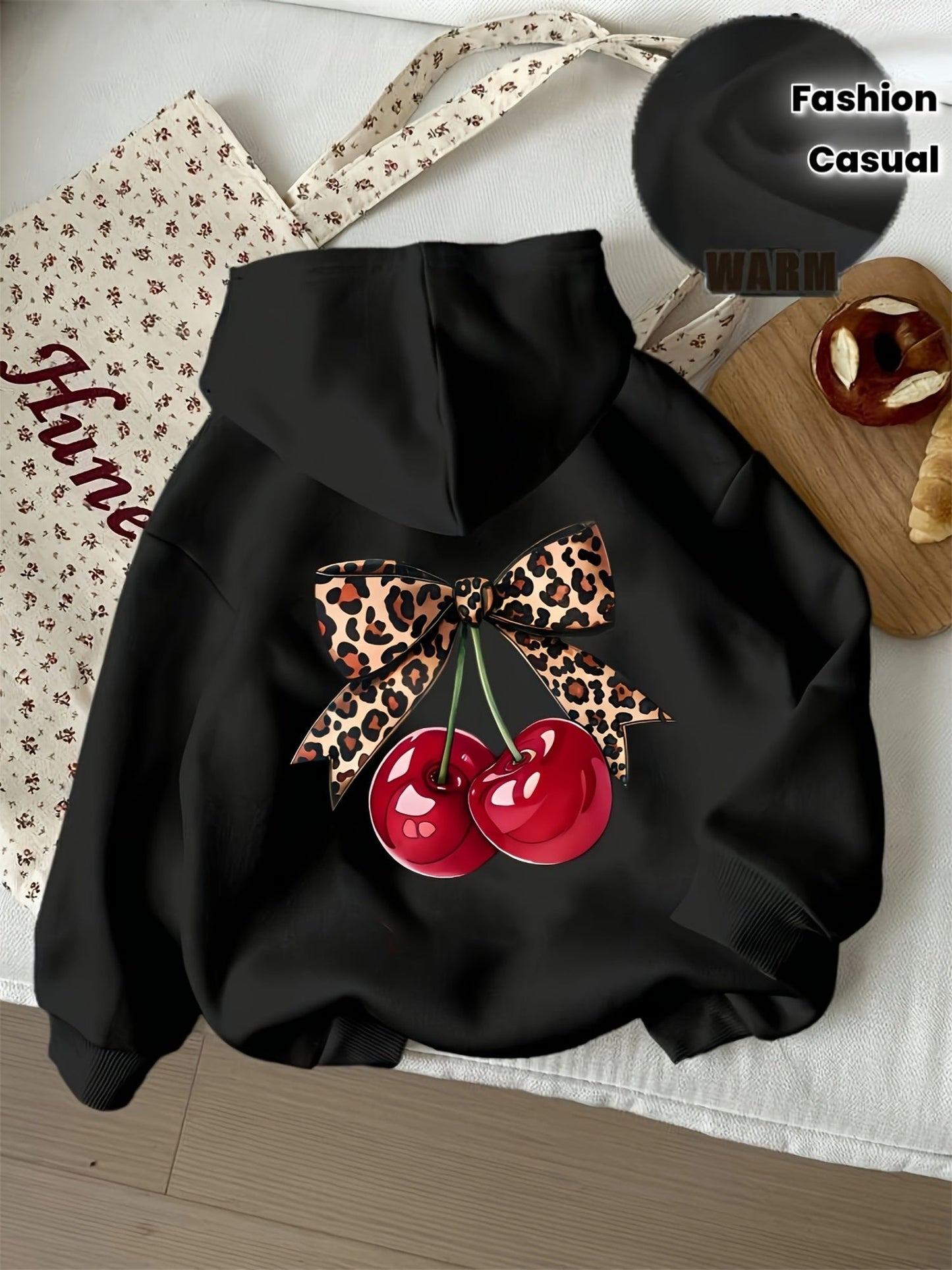 Sweat à capuche noir avec motif cerises et nœud léopard style décontracté