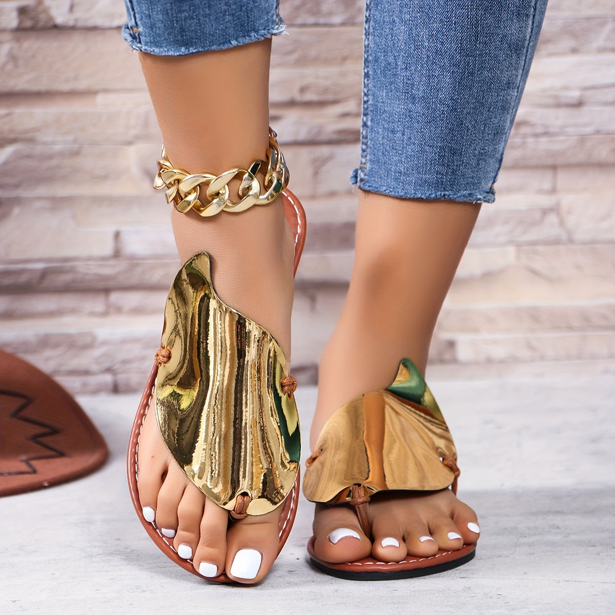 Trendy flade sandaler til kvinder – Moderne stil og sommerkomfort