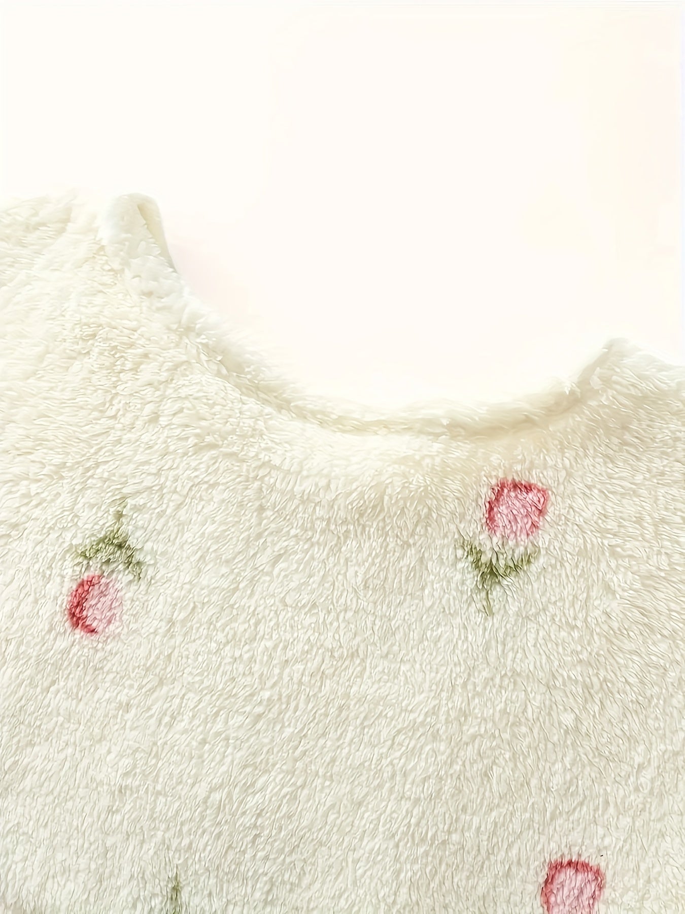 Robe de Nuit Molletonnée Femme Crème à Motifs Floraux Manches Longues