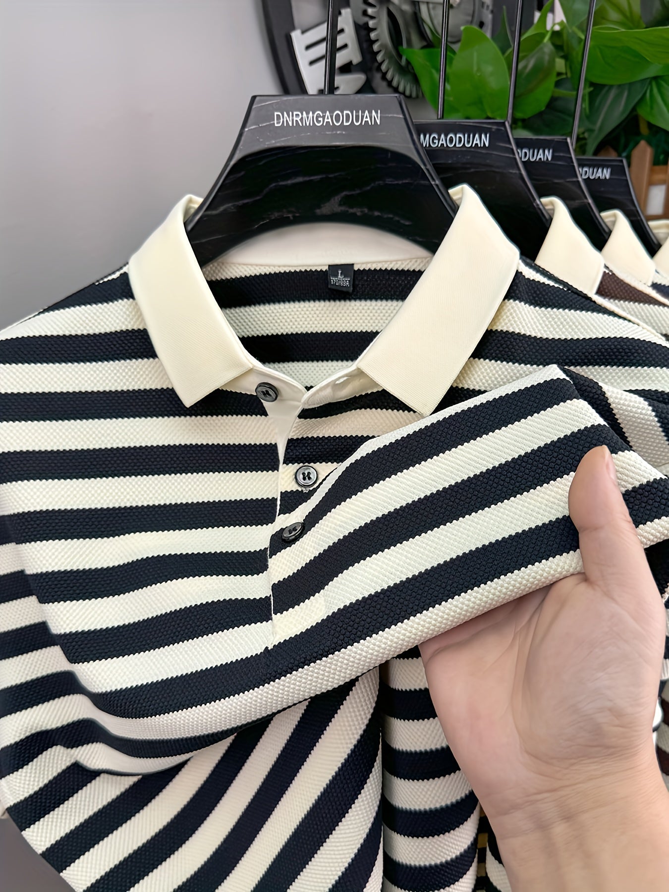 Polo à Manches Courtes Rayé Style Marin pour Homme - Élégance Décontractée Classique