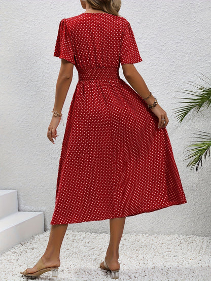 Elegancka sukienka damska w groszki, styl casual na wiosnę/lato