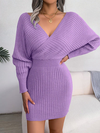 Robe pull côtelée femme décolleté V manches longues chauve-souris coupe ajustée