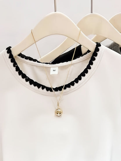 Elegant women's blouse with scalloped collar, chic everyday style