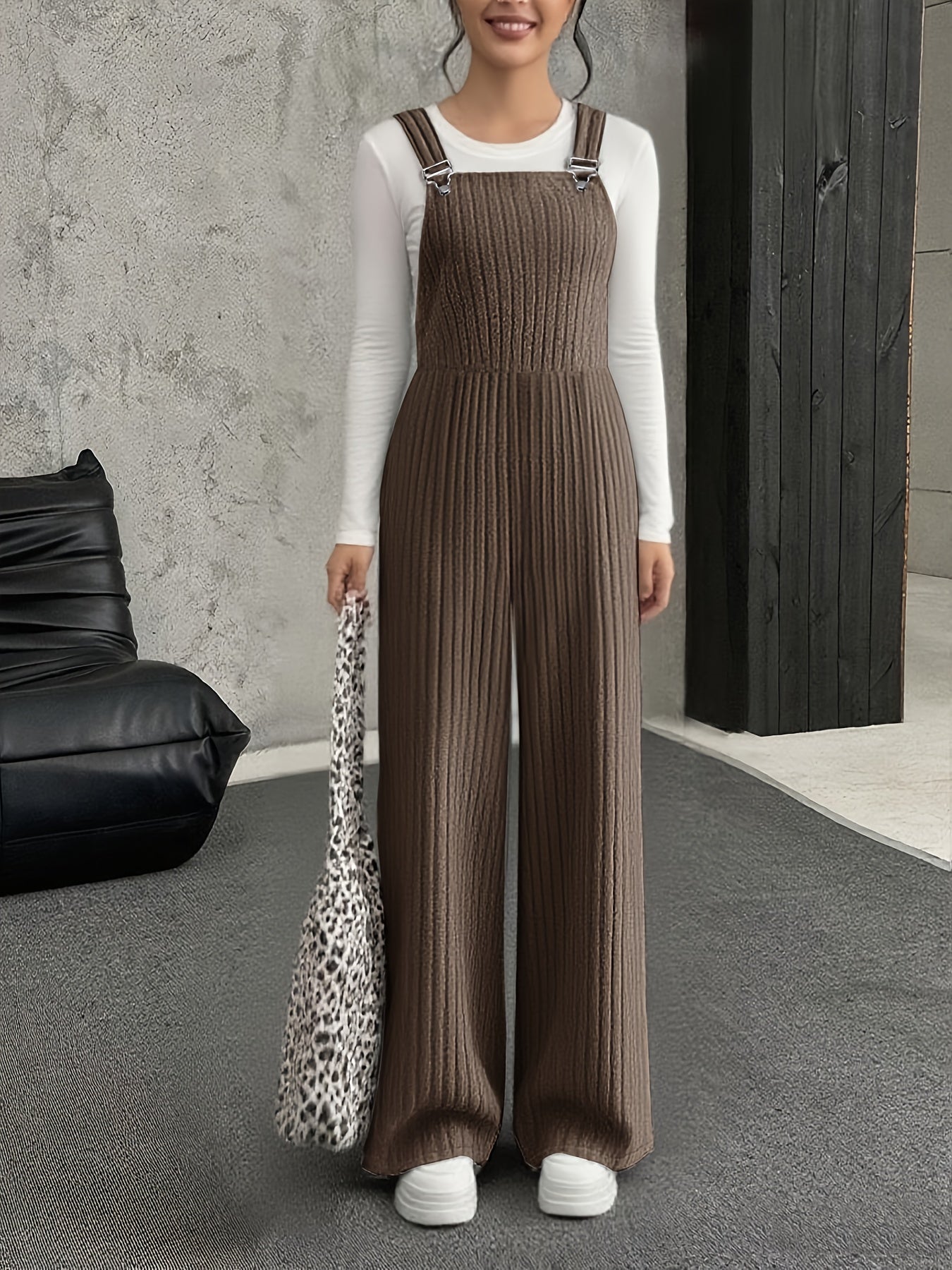Salopette Femme ample côtelée gris clair à bretelles avec boucle