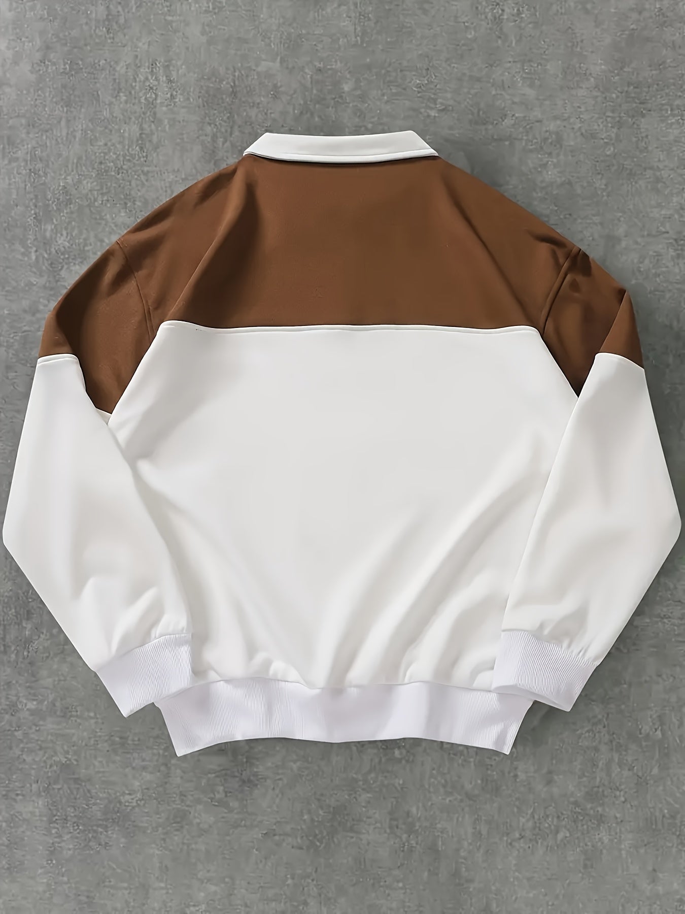 Sweatshirt Polo Bicolore Homme avec Fermeture Éclair Courte et Inscription "MONTREAL CANADA"