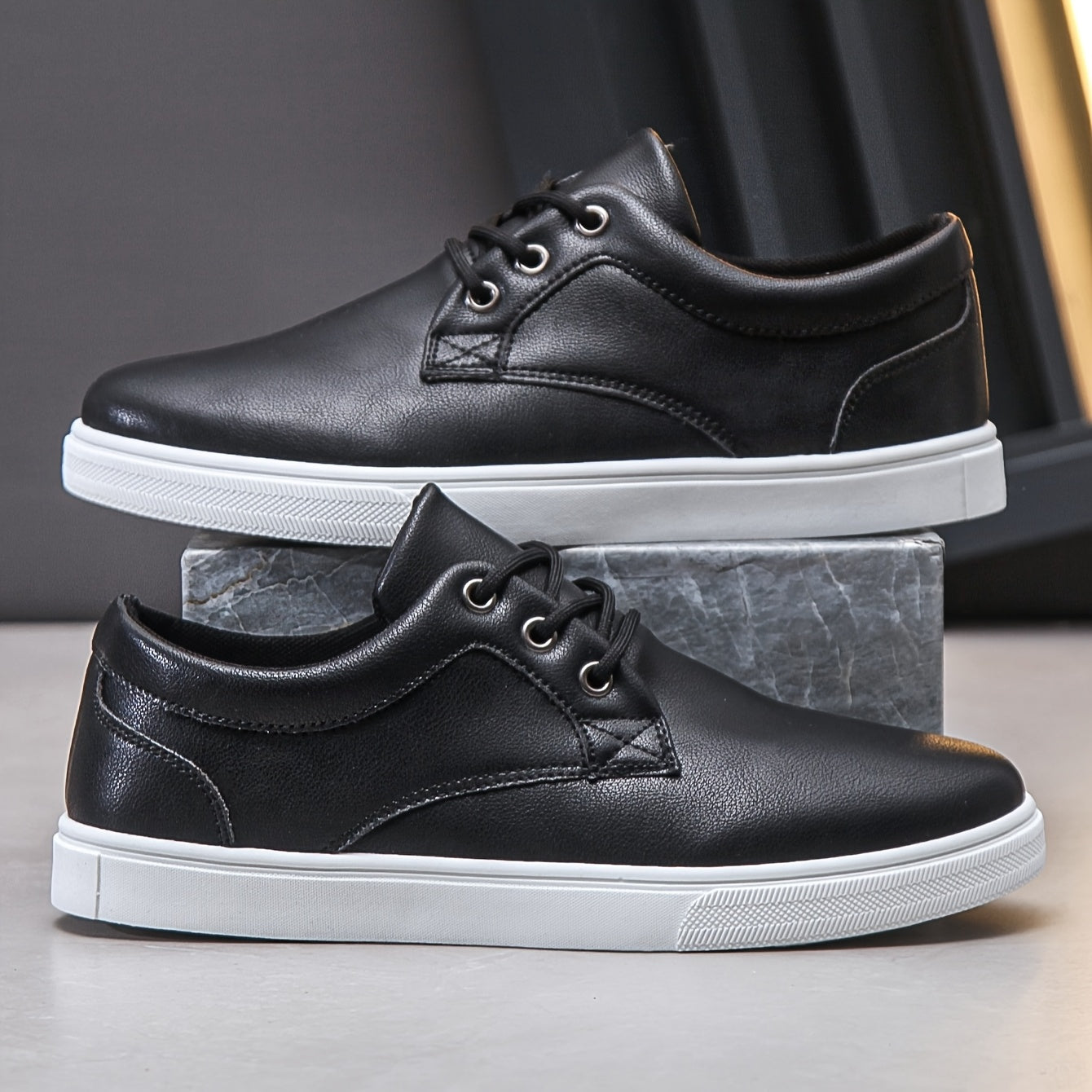Chaussures décontractées homme style urbain à lacets pour usage quotidien